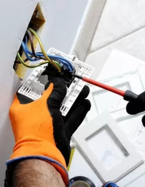 Servicio de Electricidad Domiciliaria en Calama - KYC Servicios Integrales SpA